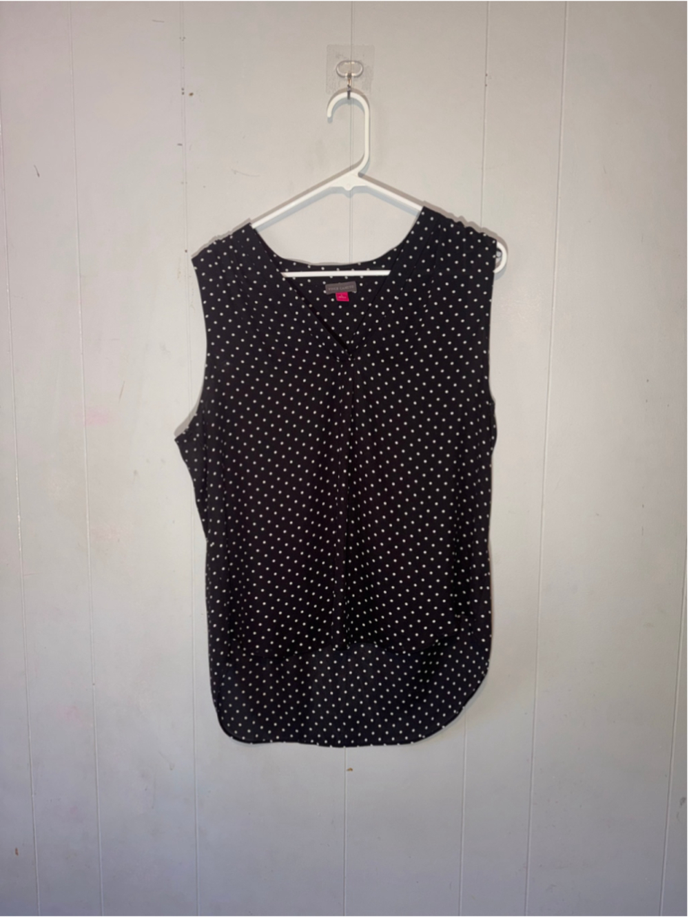 Women's Vince Camuto Polka Dot Sleeveless Blouse Black White Size L
